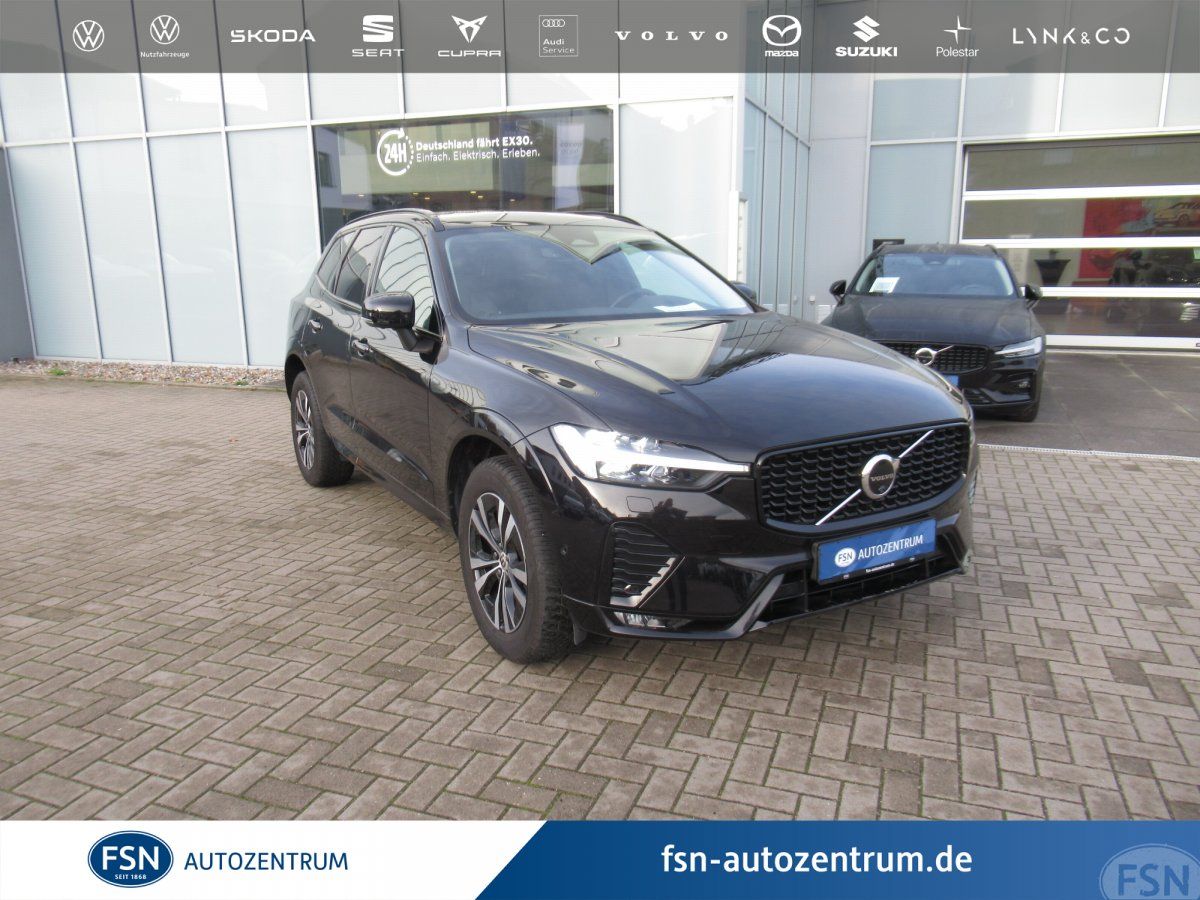 Volvo XC60 B5 AWD Benzin Plus Dark Automatik