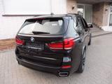 BMW X5 xDrive30d *M Paket*Sportsitze*Sportfahrwerk* - BMW: M Paket
