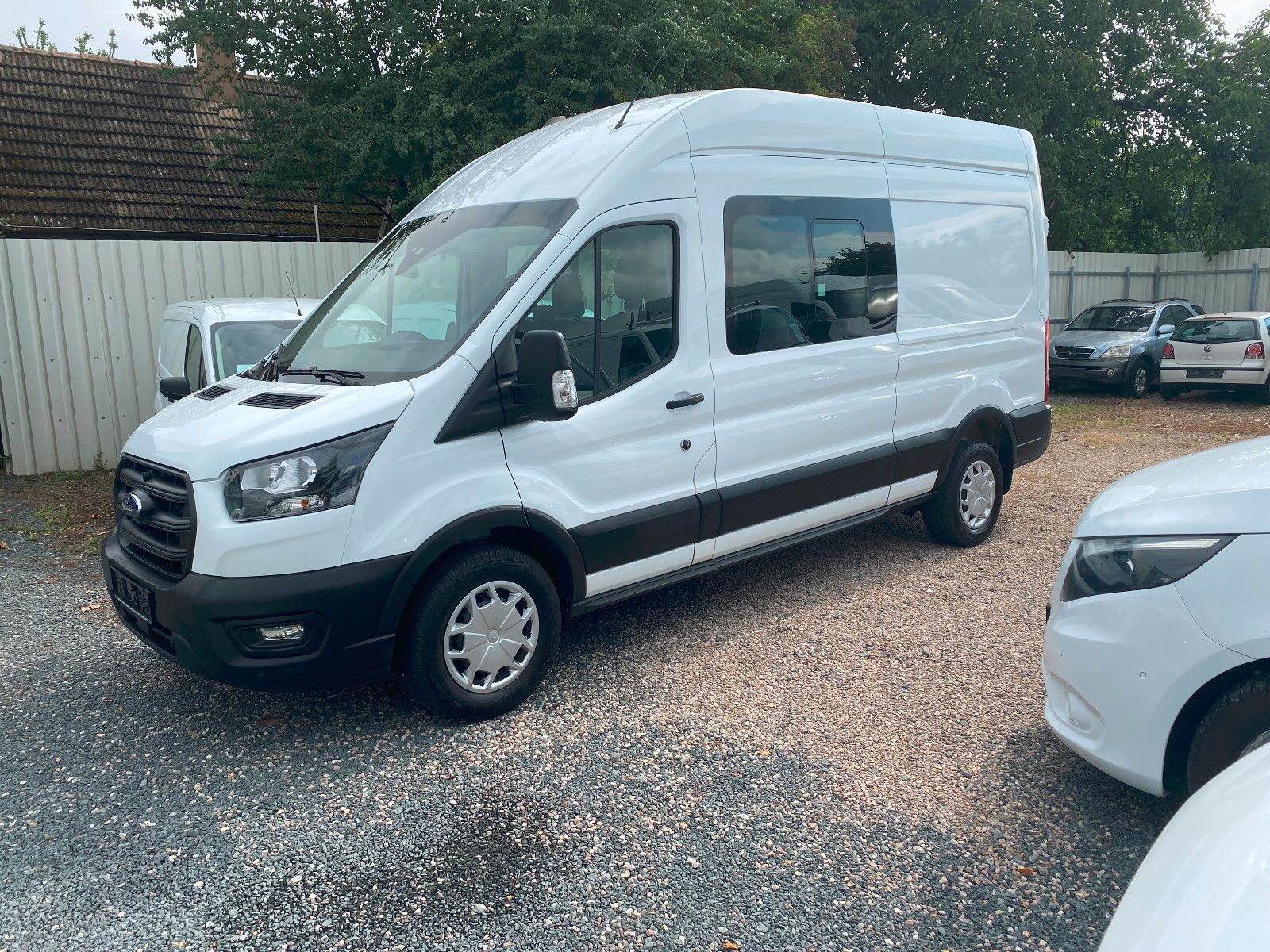 Fahrzeugabbildung Ford FORD Transit 350 L3H3 Lkw VA Trend Doka,1Hd