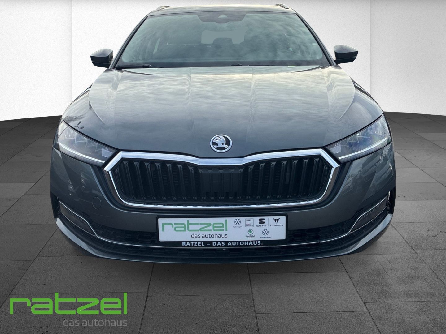 Fahrzeugabbildung SKODA Octavia Combi Style 1.5 TSI ACT e-TEC Navi Rear