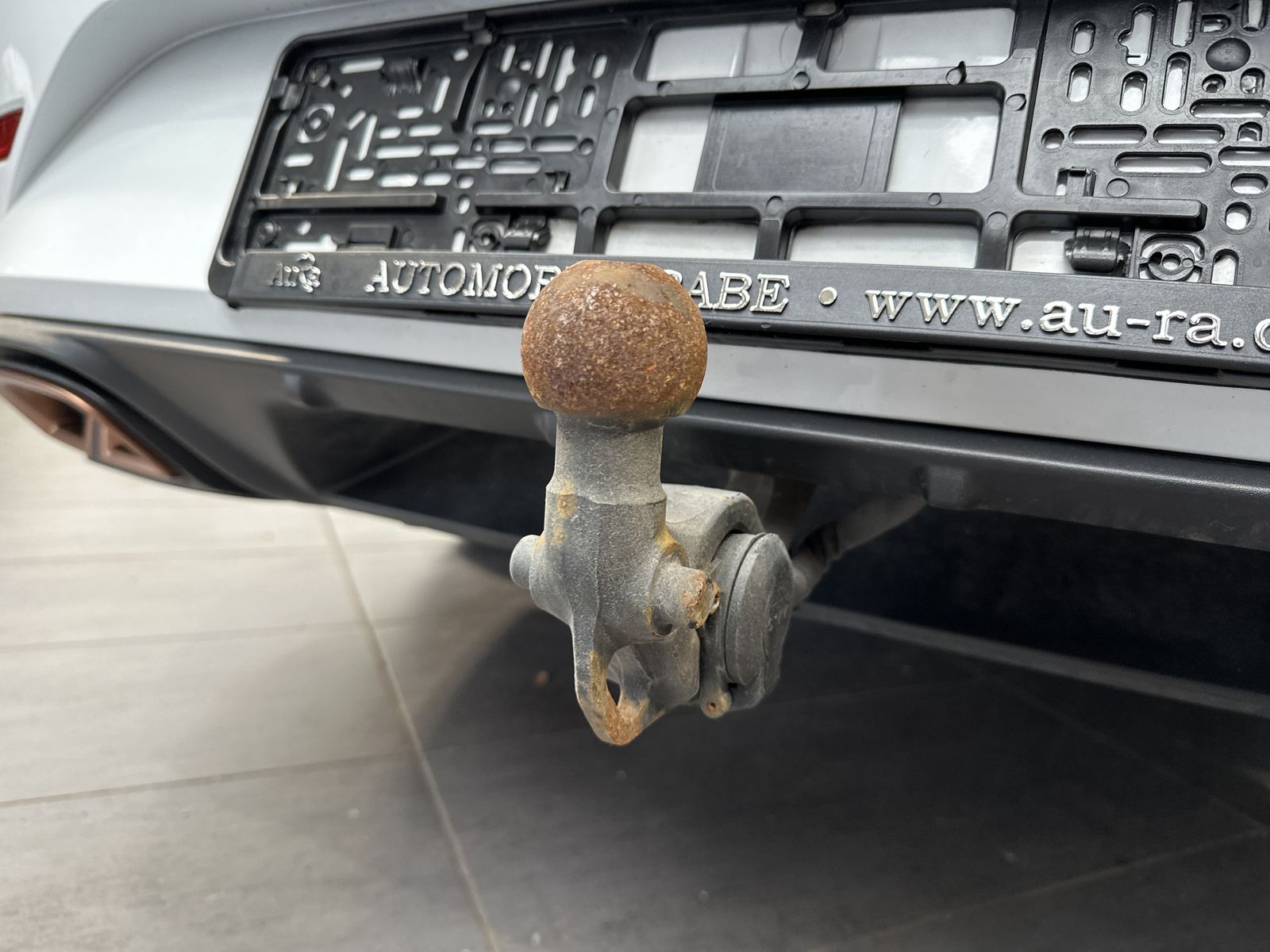 Fahrzeugabbildung CUPRA Leon SpT VZ e-Hybrid NAV+LED+AHK+KESSY+VISIONPL