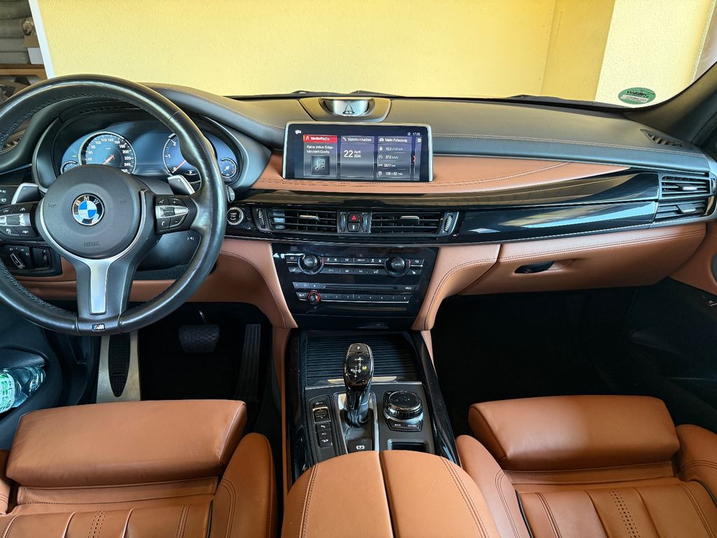 Image of BMW X5