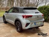 Volkswagen T-Roc R-Line 2.0TDI 4MOTION DSG AHZV PD RFK STDH - Volkswagen T-Roc: Silber, mit Navigationssystem