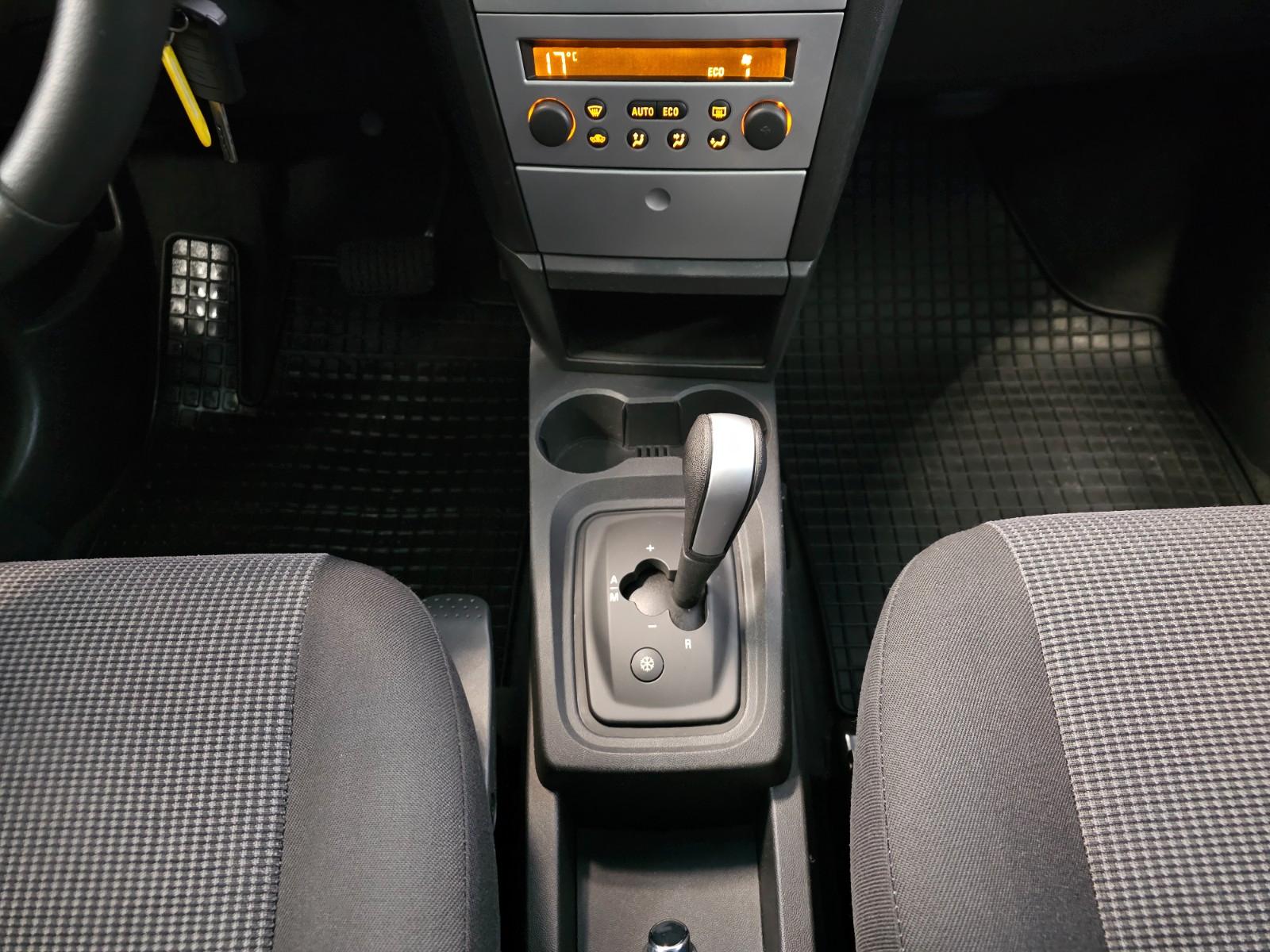 Opel Meriva 2004 — photo 16