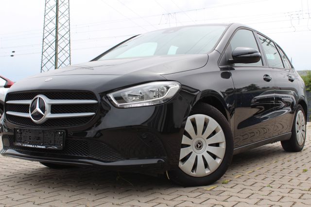 MERCEDES-BENZ Mercedes-Benz B 250e Aut. Navi Sitzhzg Klima PDC