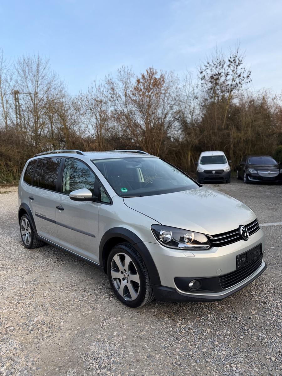 Volkswagen Touran CrossTouran*Automatik*7 Sitze*