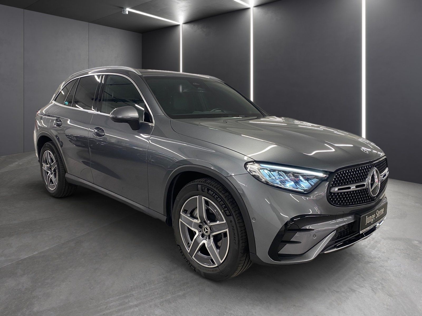 Fahrzeugabbildung Mercedes-Benz GLC 300 4M AMG*AHK*Totwinkel*Kamera*Memory*LED*