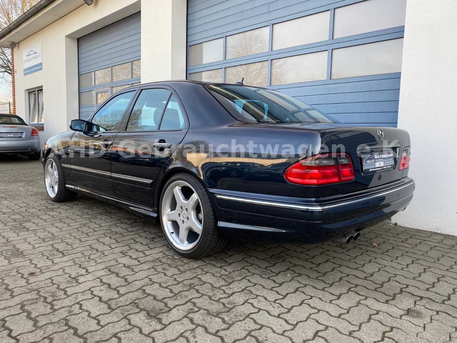 Fahrzeugabbildung Mercedes-Benz E 55 AMG 4-Matic "SAMMLERSTÜCK"