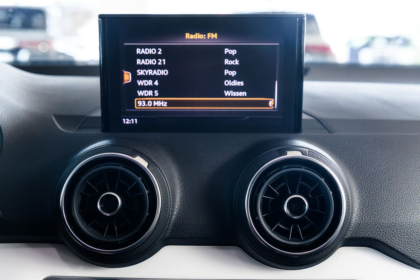 Fahrzeugabbildung Audi Q2 sport 1.6 TDI +LED +Bluetooth