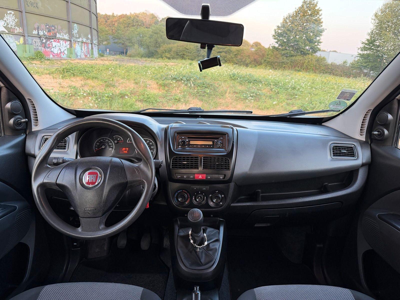 Fiat Doblo 2011 — photo 11