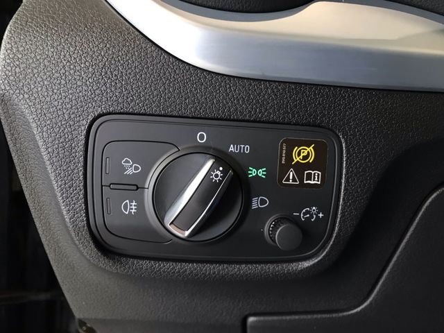 Q2 sport 1.4 TFSI 6-Gang*S-Line*NAVI*