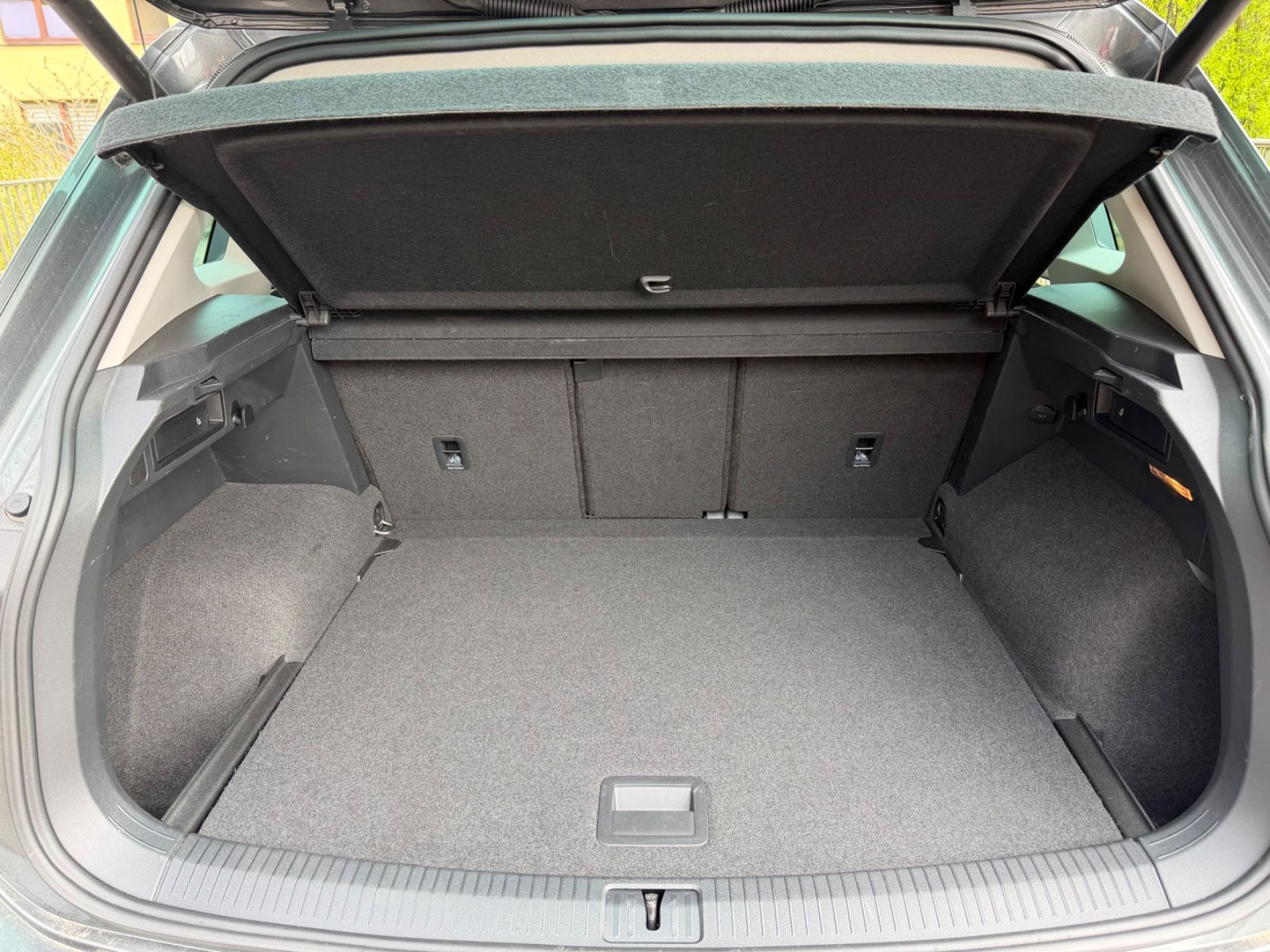Volkswagen Tiguan ComfortlineLedNaviAccE-KlappeGarantieTop foto 19