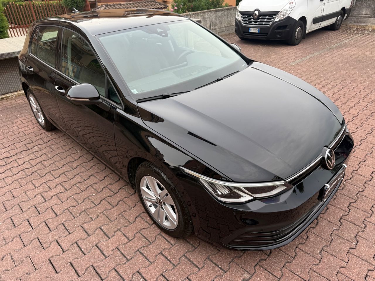 Volkswagen Golf VIII 1.0 eTSI mhev Mild-Hybrid e imagem 3