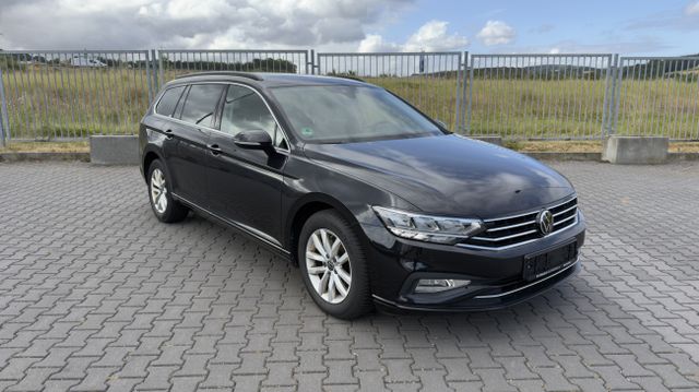 Volkswagen Passat 1.5TSI DSG Business Apps/Navi/ACC/LED/DAB