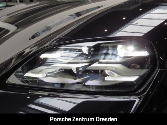 Porsche Taycan - Bild 11