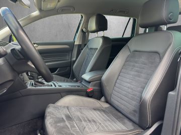 VW Passat Variant 2.0TDI Elegance DSG+Alcantara+LED, Bild 10