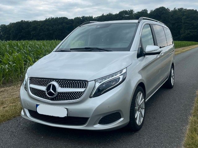 Mercedes-Benz V 220
