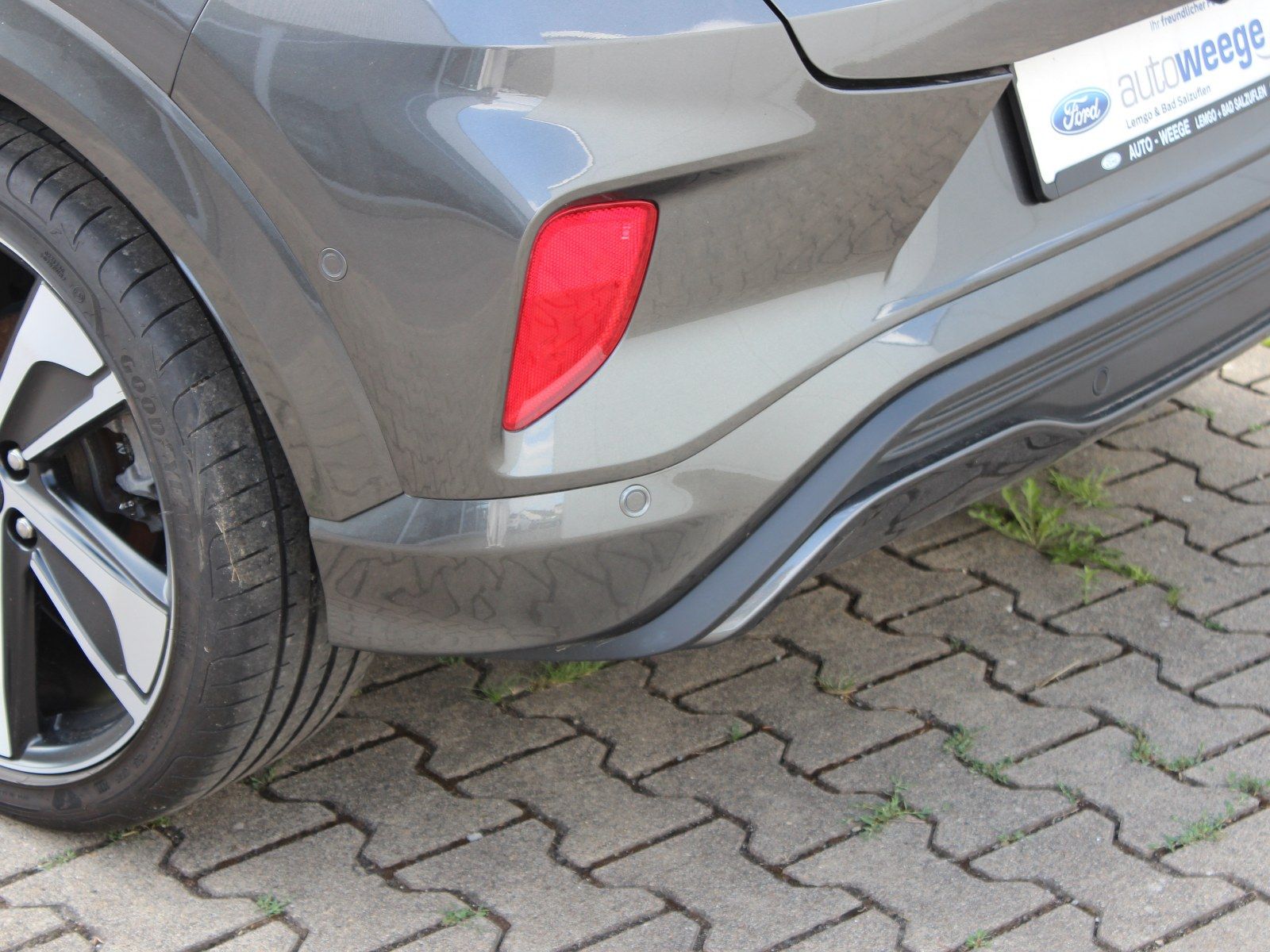 Fahrzeugabbildung Ford Puma ST-Line X 1,0 EcoBoost Mild Hybrid