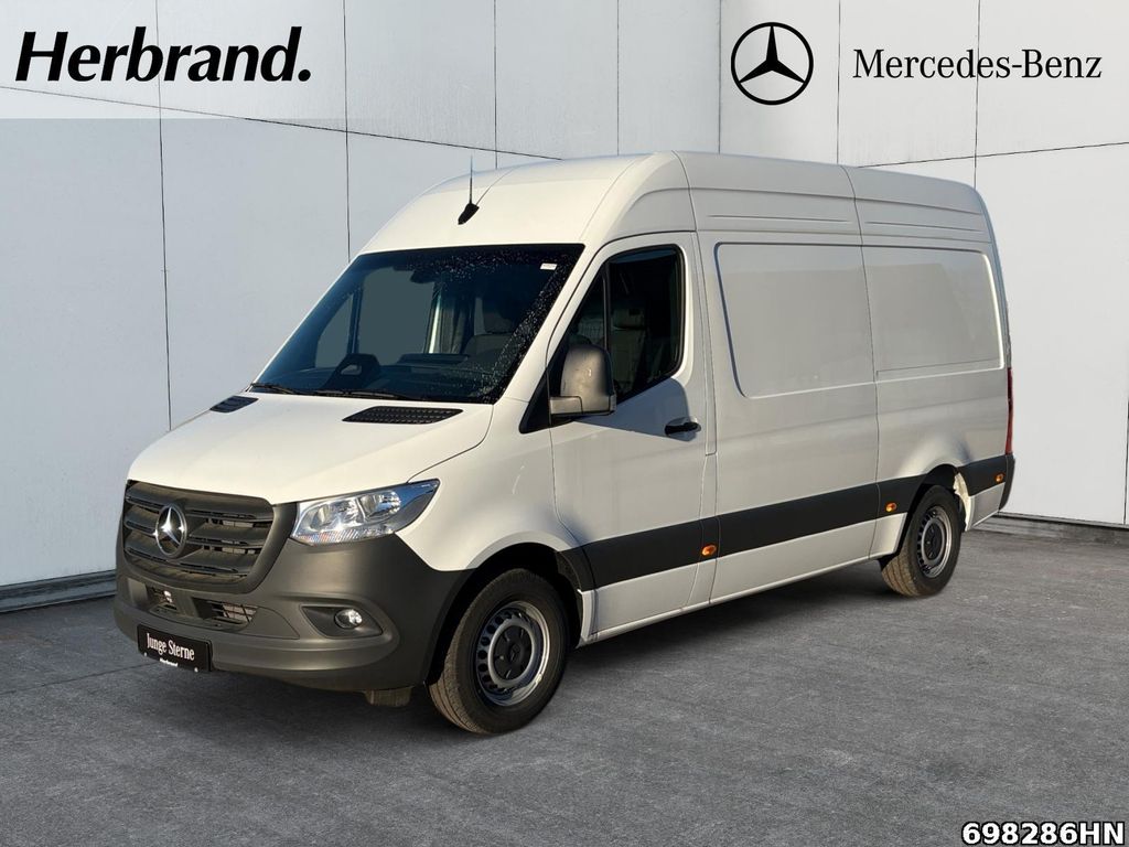 Image of Mercedes-Benz Sprinter