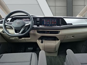 Volkswagen T7 Multivan - 12
