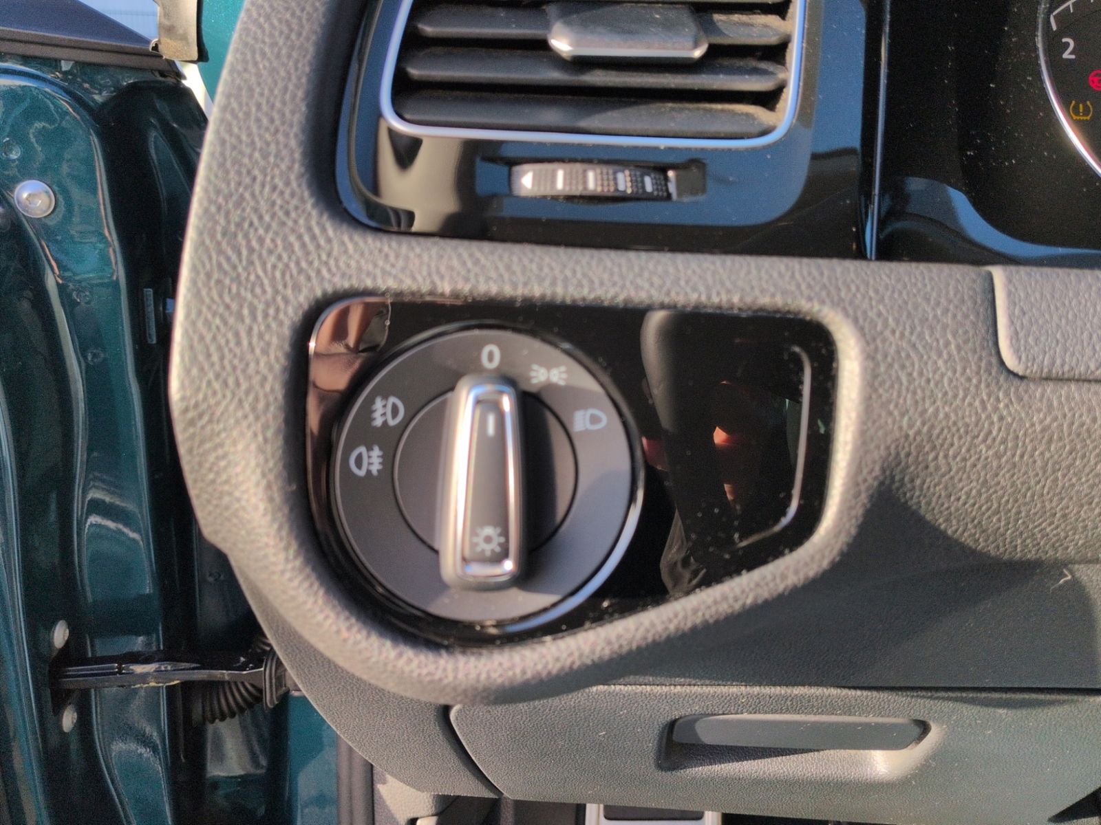 Golf VII 1.6 TDI Comfortline APP+ACC+SHZ+PDC+