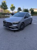 Mercedes-Benz B 220 d 4MATIC DCT -
