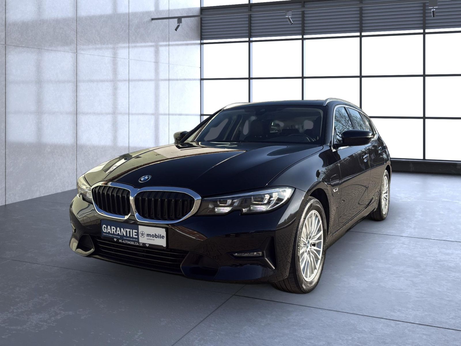 Fahrzeugabbildung BMW 320 e Sport Line/ 1. Hand / unfallfrei