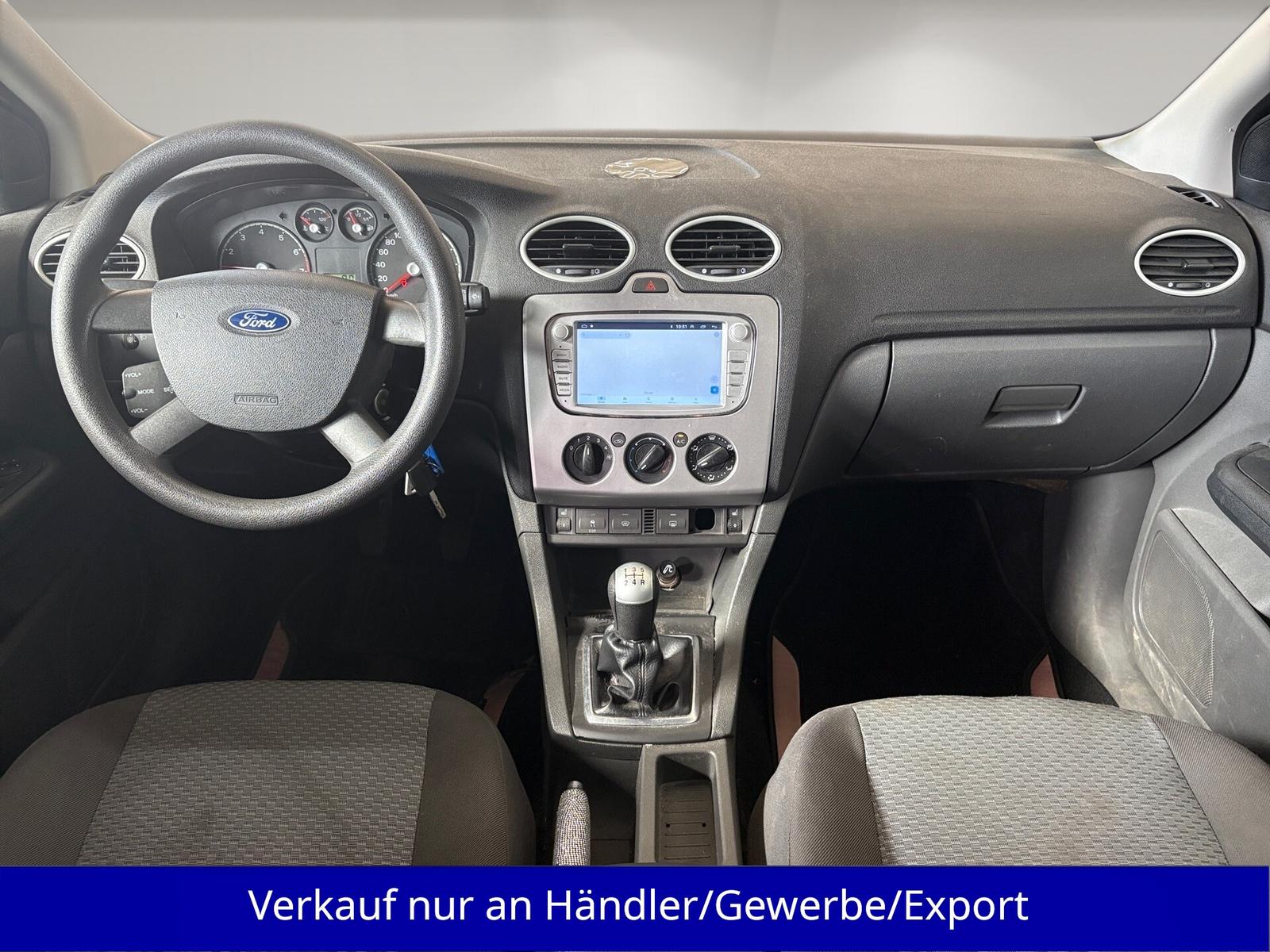 Ford Focus 2006 — photo 11