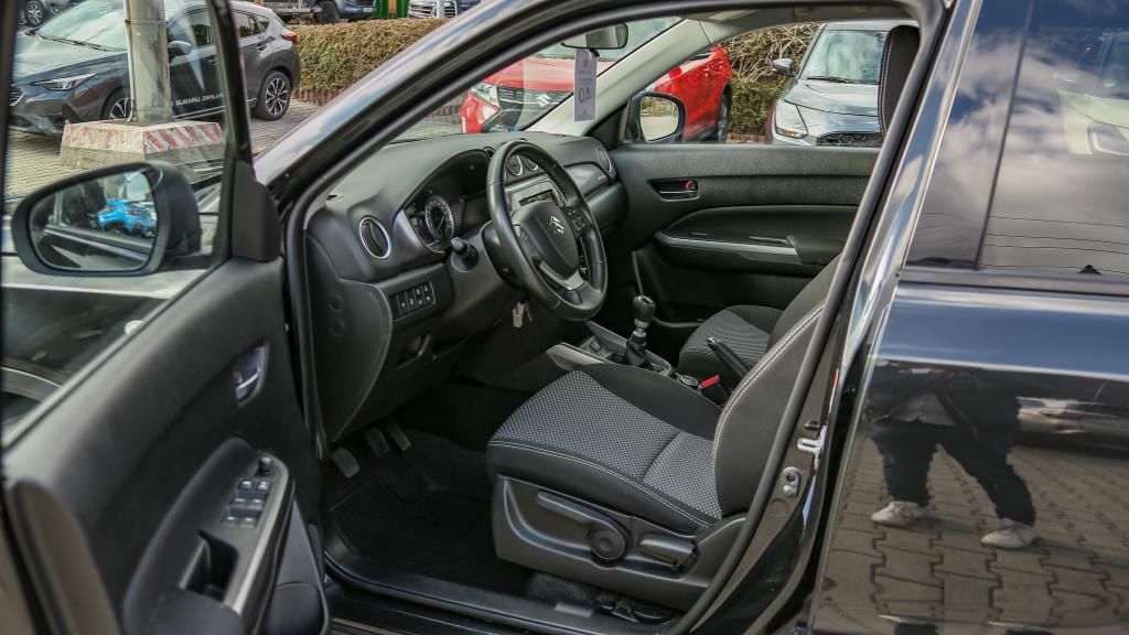 Autohaus Zimpel & Franke -  Suzuki Vitara 1,4 Comfort Allgrip LED+SHZ+ALLRAD - Bild 8