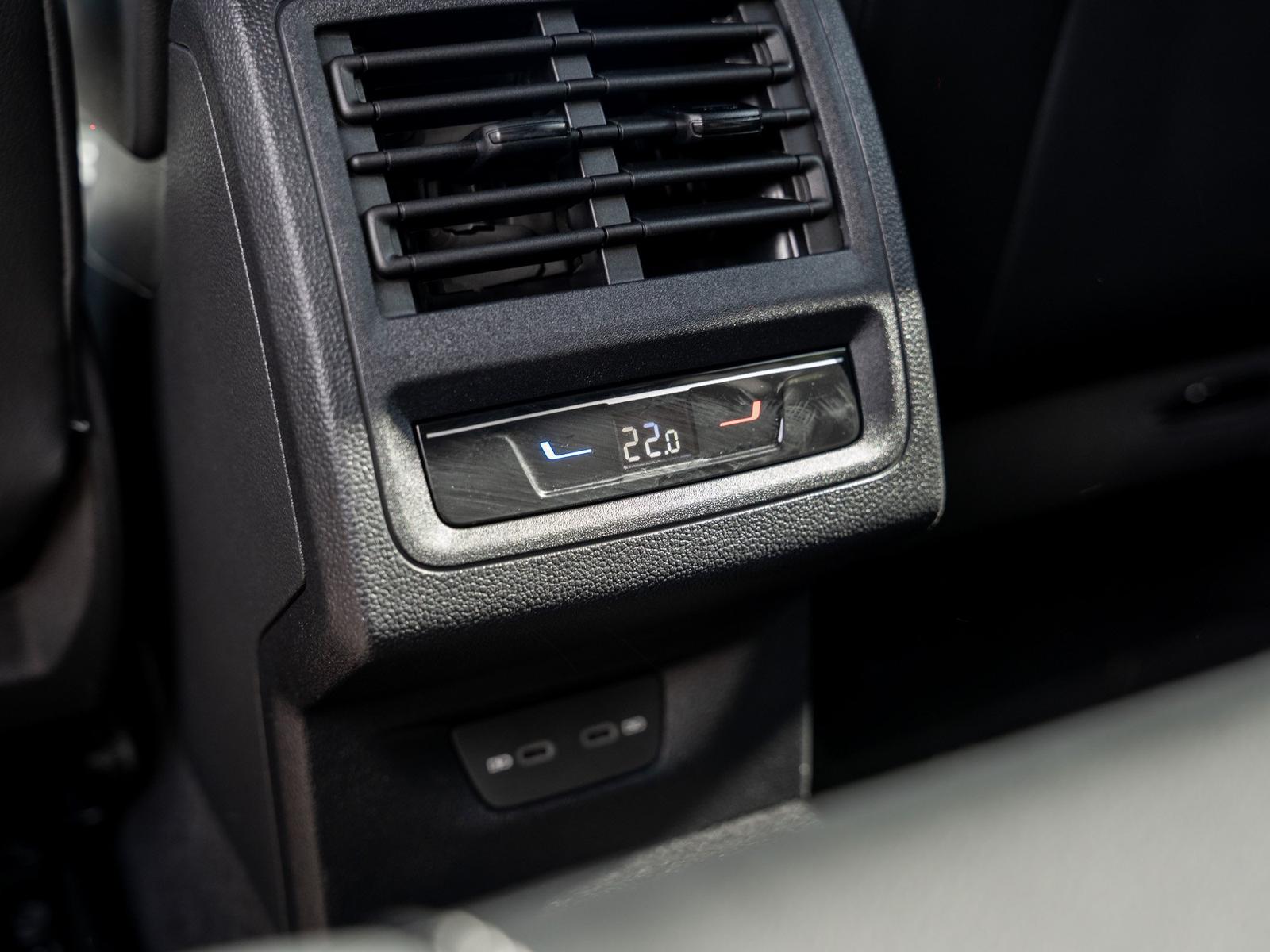 Volkswagen Golf Life 1.5 l eTSI DSG IQLight LM, миниатюра 9