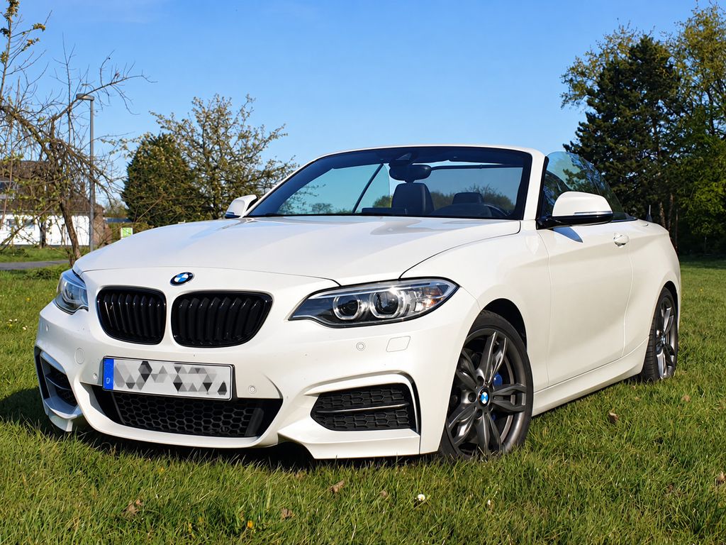 Image of BMW M240i