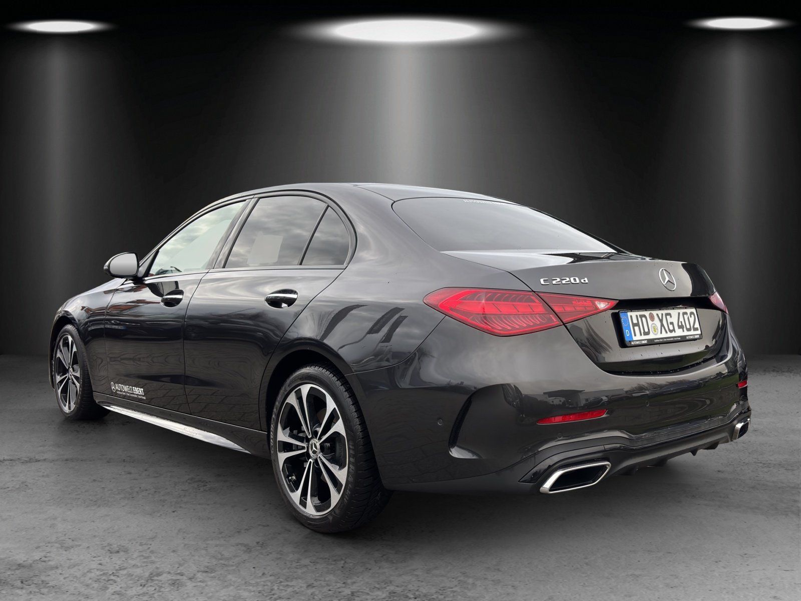 Fahrzeugabbildung Mercedes-Benz C 220 d AMG 360° DigLight AHK Pano MEMORY KeyGo
