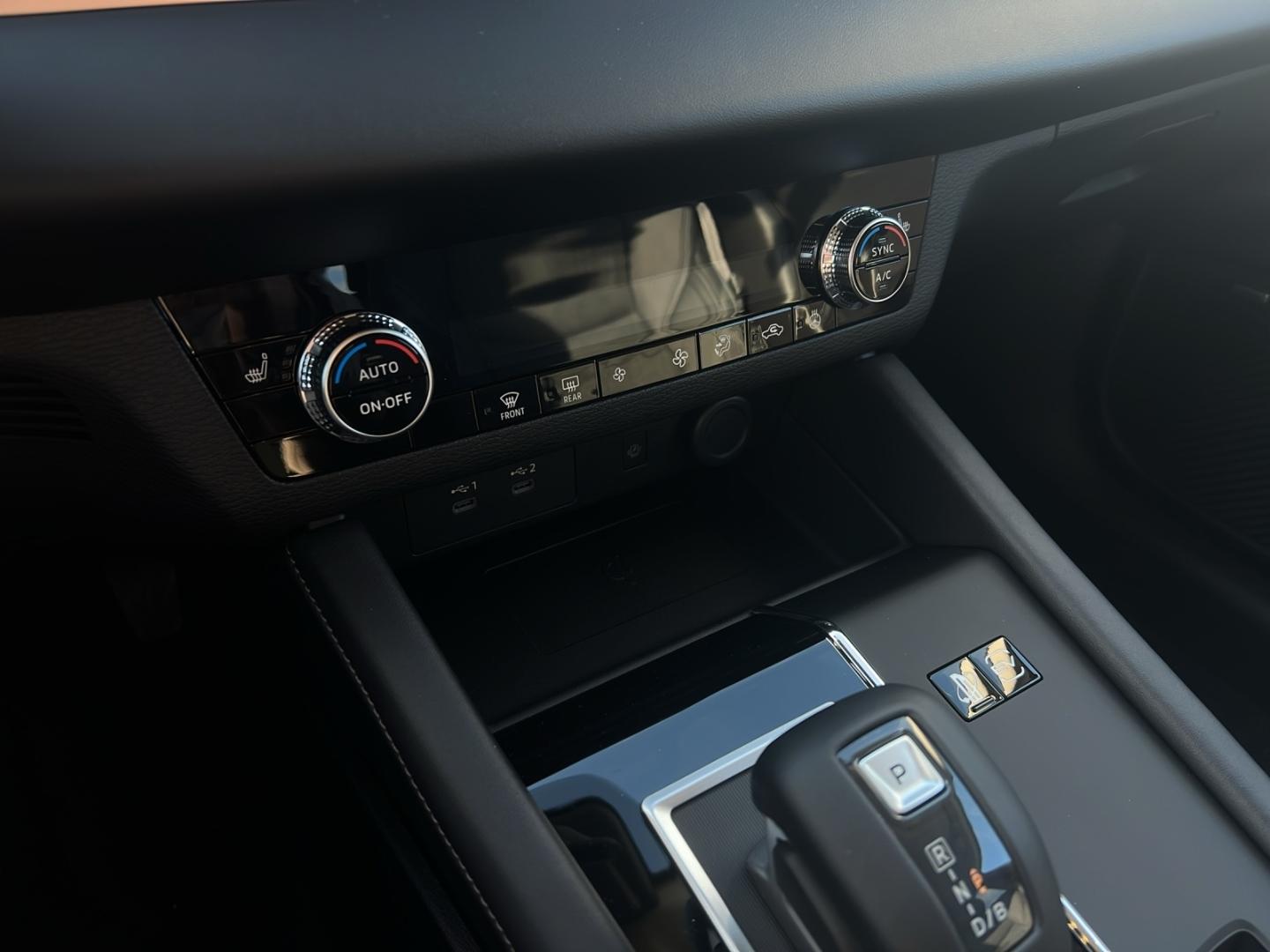 Mitsubishi Outlander 2.4 PHEV 4WD Plus/Soundsystem/360°RFK