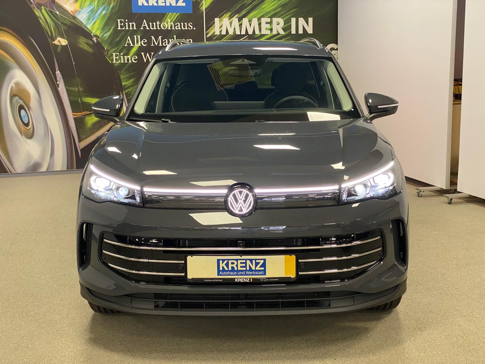 Fahrzeugabbildung Volkswagen Tiguan 1.5 eTSI+Elegance+AHK+NAVI+360 KAMERA+HUD