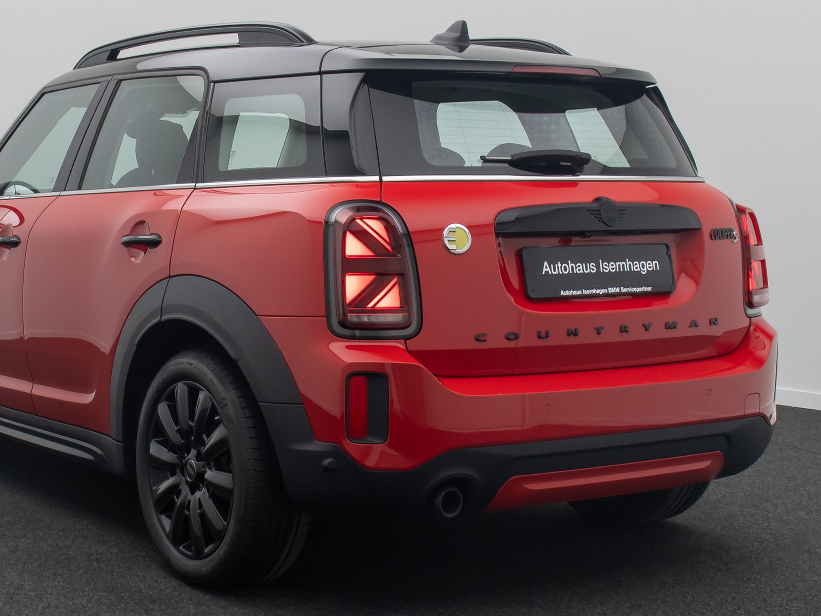 Fahrzeugabbildung MINI Countryman SE (Cooper) ALL4 HUD Panoram H/K Voll
