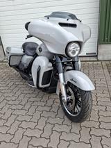 Harley-Davidson 5HD1 Street / E-Glide - Harley-Davidson Motorräder in Hamburg