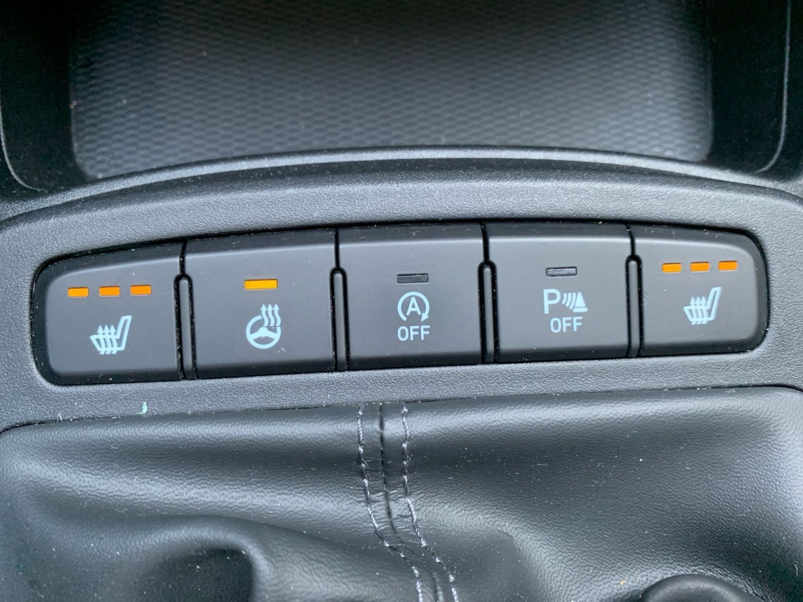 Fahrzeugabbildung Hyundai i10 1.2 Trend 1 Hand Allwetter