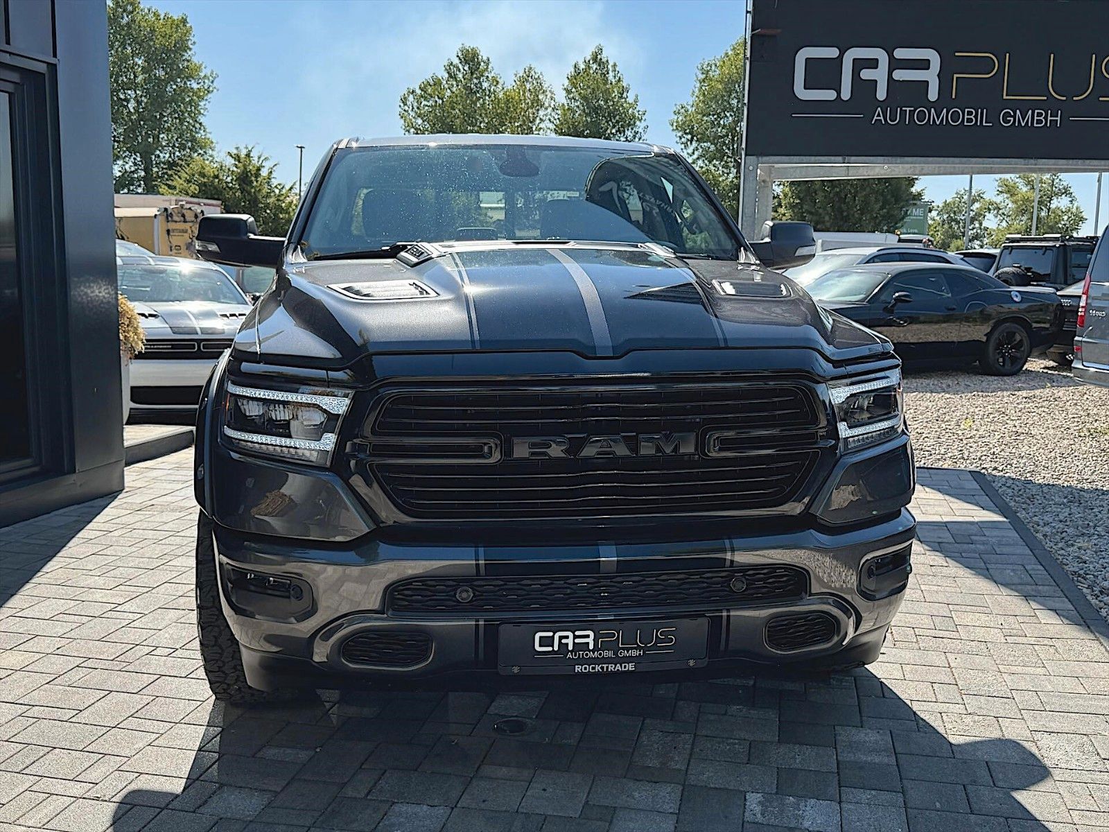 Fahrzeugabbildung Dodge RAM 5.7 V8 HEMI Night Edition OFFROAD 4x4 19%