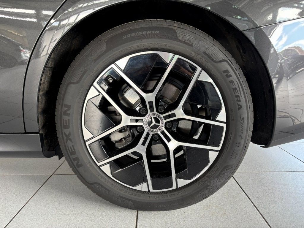Mercedes-Benz E 220 d Limo Avantgarde 360° Distronic 18 Zoll W foto 3