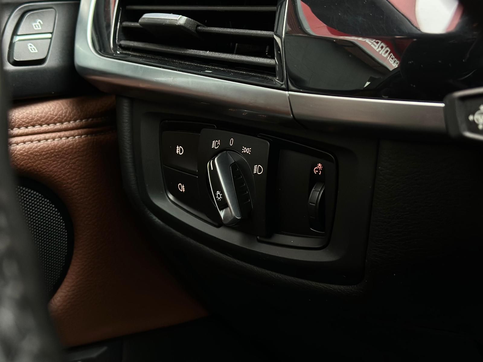 BMW X5 xDrive30d M SPORT PAKET SHADOW *LED#AHK#PANO - Image 19