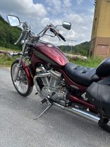 Suzuki Intruder VS800 