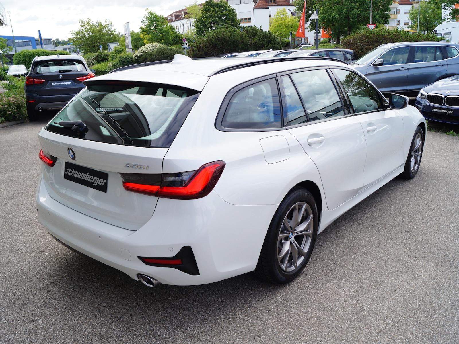 BMW 330i Aut. Tou. Sport Line * Navi * LED * Leder