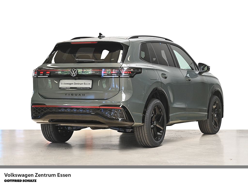 Volkswagen Tiguan R-Line 1 5 l eHybrid DSG BlackStyle AHK K imagem 2
