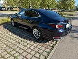Lexus ES 300h Luxury / 2.Hand / Scheckheftgepflegt - Lexus Gebrauchtwagen in Augsburg