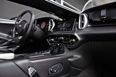 ASTON MARTIN V12 Speedster - Top Gun Maverick - 1 von 88