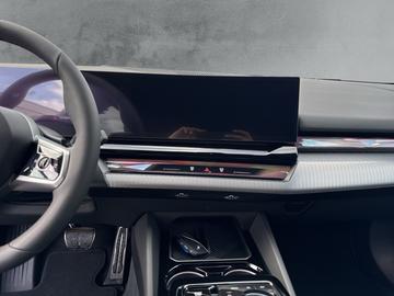 صورة مصغرة 17 لـ 2026 BMW I5