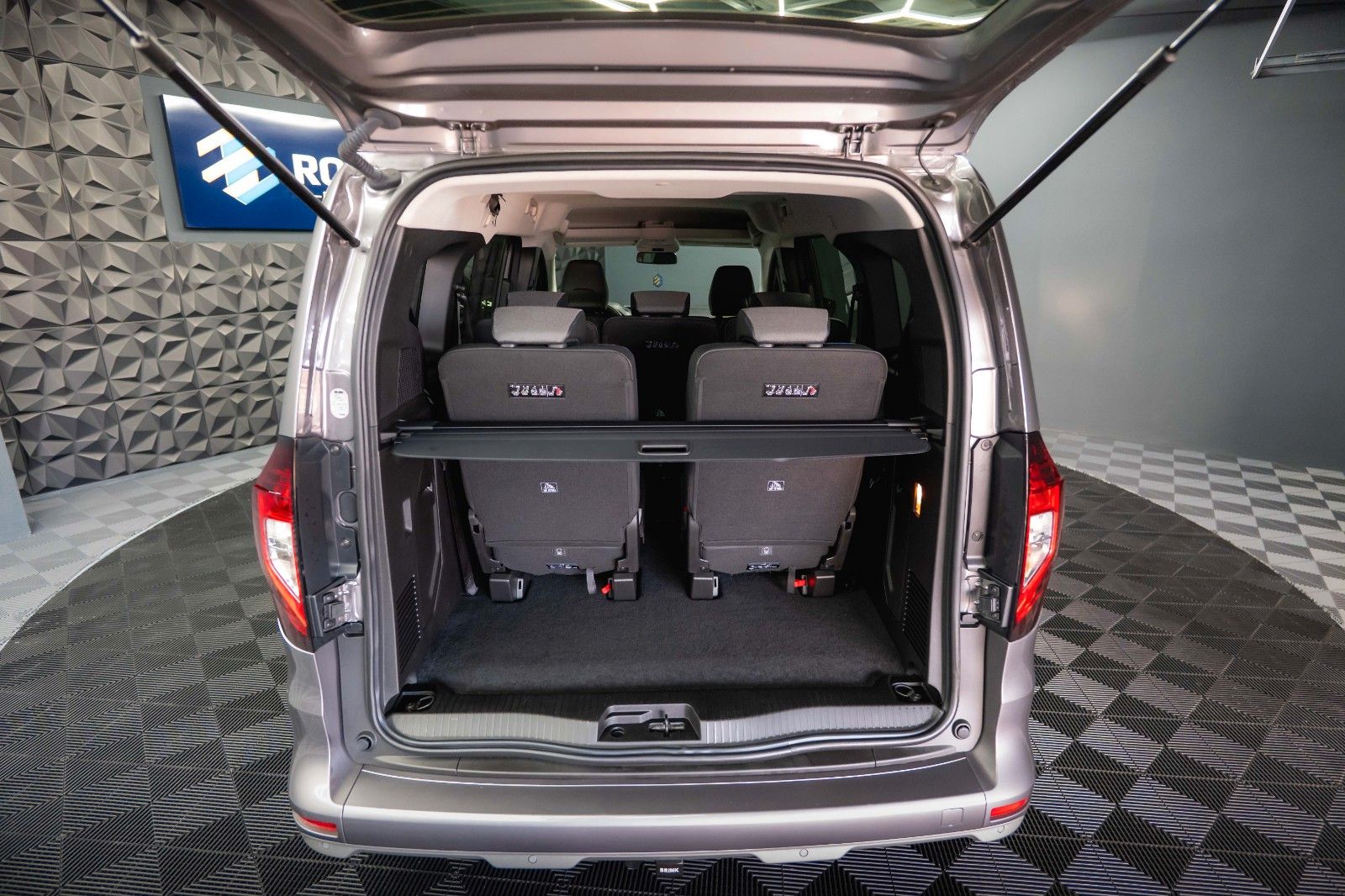 Fahrzeugabbildung Nissan Townstar Kombi L2 Tekna 7 Sitze *LED*Kamera*Navi