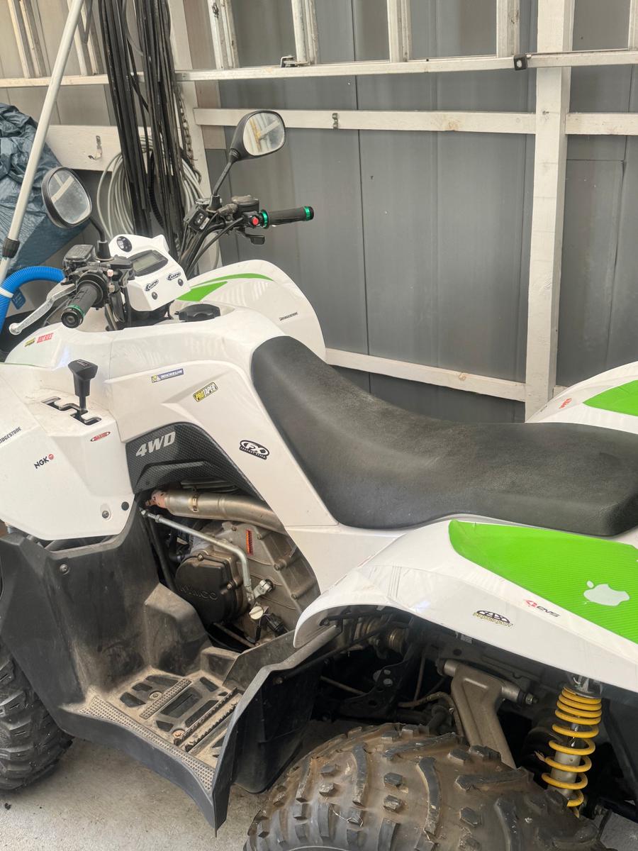 Kymco  2009 — rear view