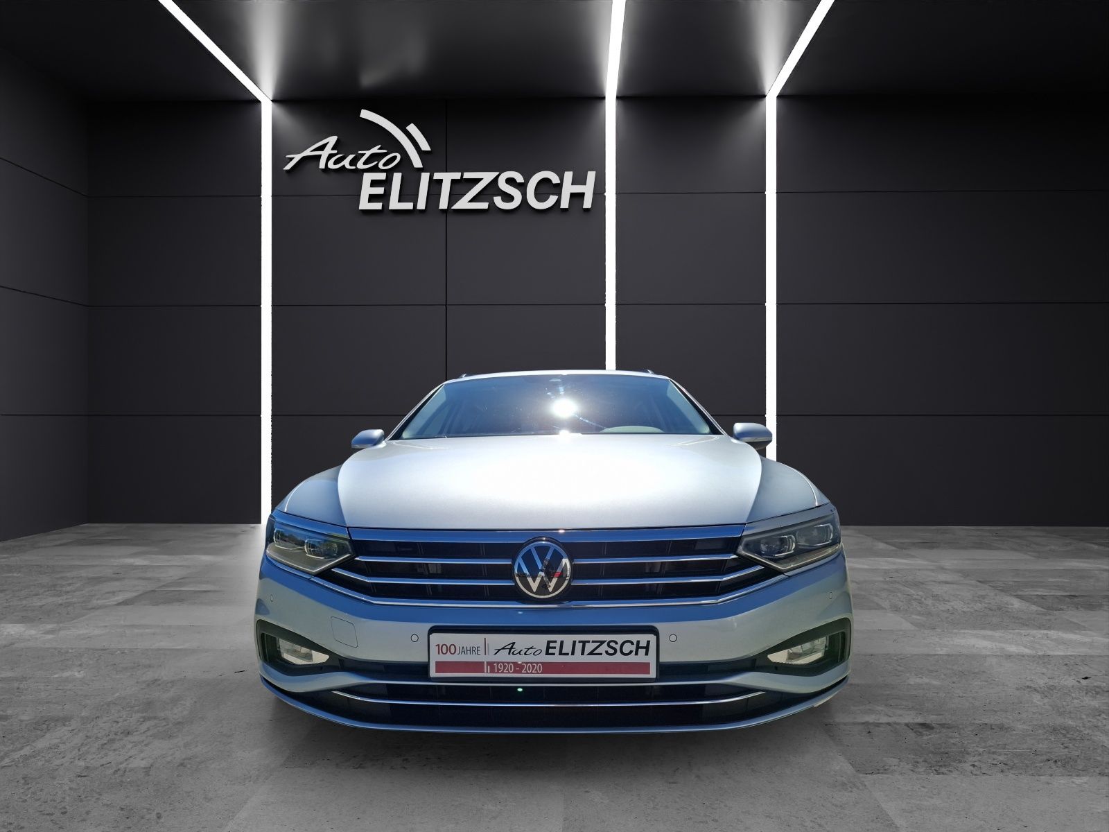 Fahrzeugabbildung Volkswagen Passat Variant TDI Business DSG Matrix AHK Navi
