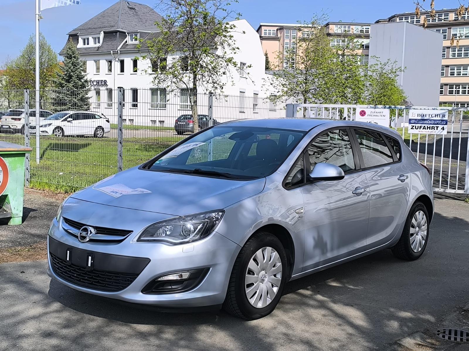 Opel Astra J Lim. 5-trg. Energy